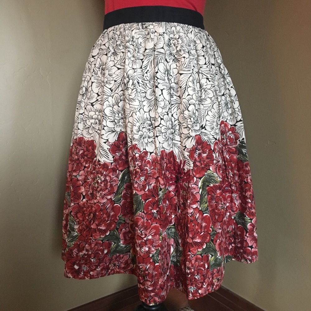 Anthropologie Edme and Esyllte floral print skirt.